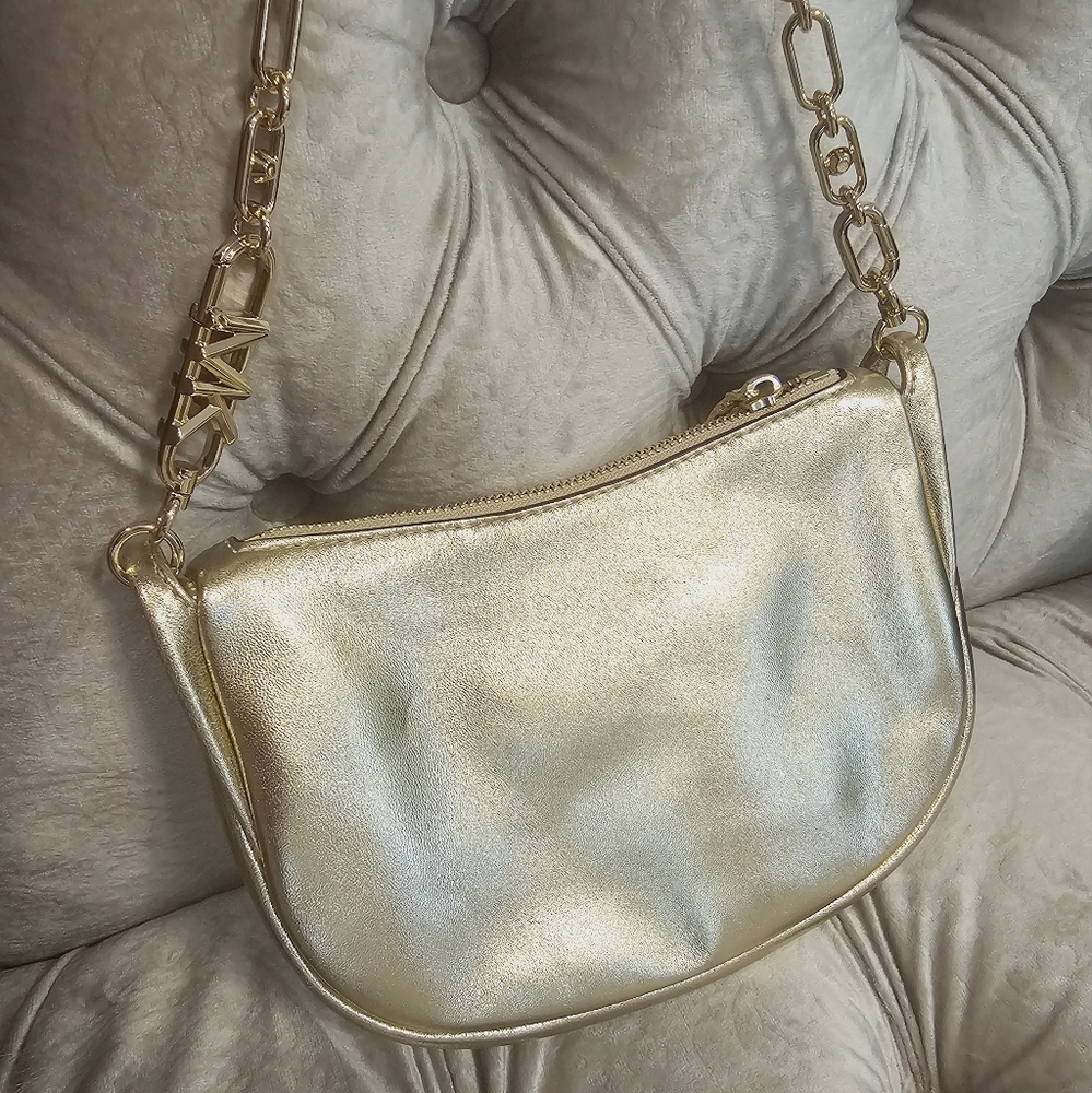 NEW MK Michael kors hand bag in gold - Picture 9 of 9